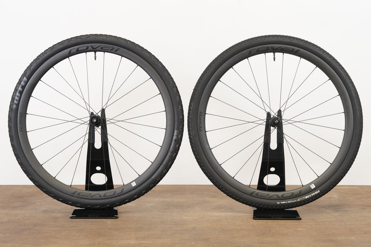 Roval Terra CL Carbon Tubeless Clincher Disc Brake Wheelset Shimano/SRAM 11 Speed