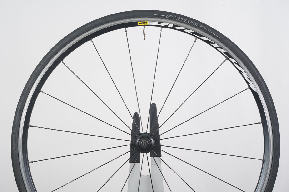 FRONT Mavic Aksium Alloy Rim Brake Clincher Wheel
