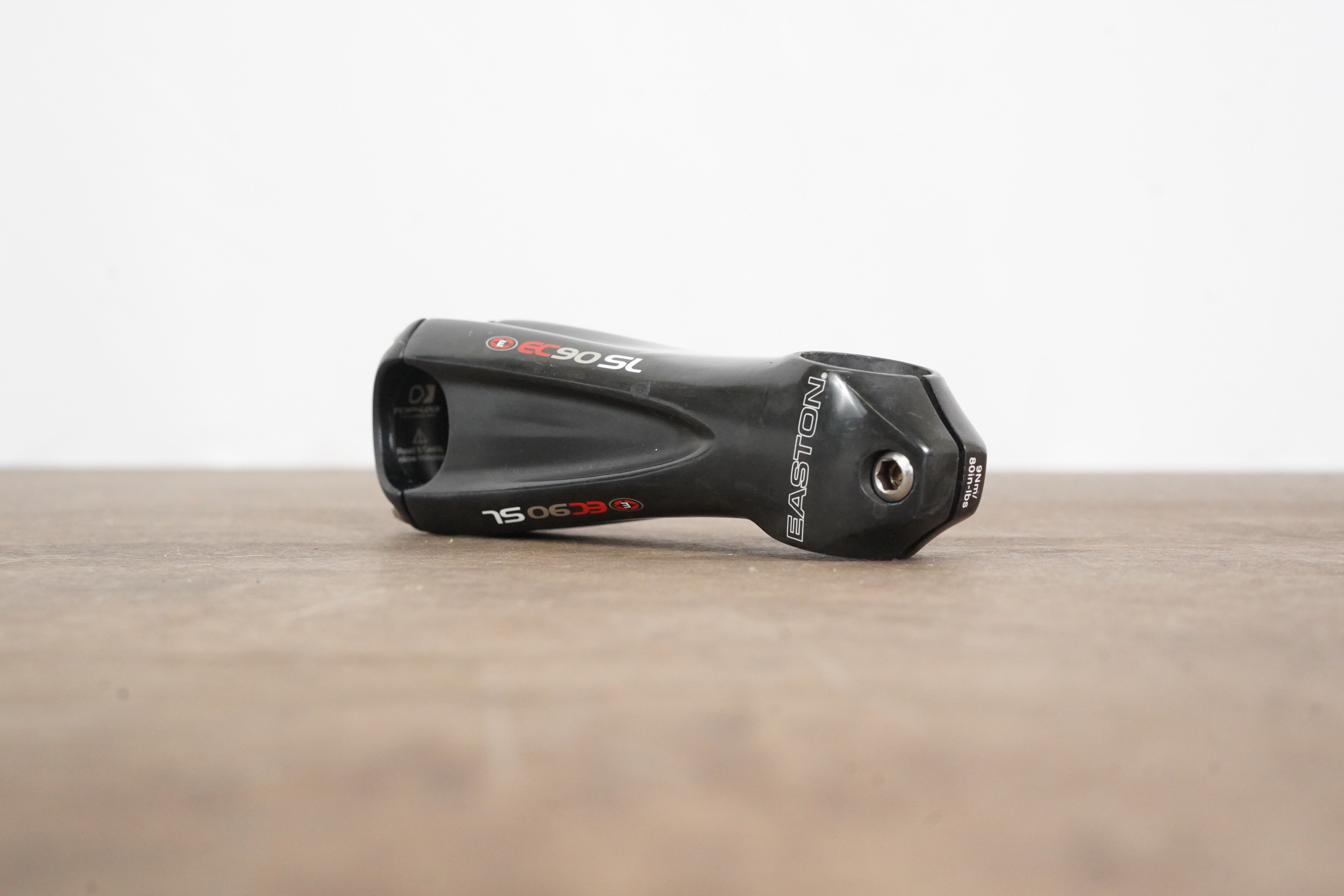 新品箱無EASTON EC90SLカーボンステム 130mm 10°/140g Easton EC90 SL 130mm ±10 Degree Carbon Road Stem 140g 1 1/8