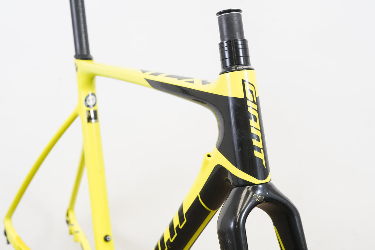 M (Medium) Giant TCX Advanced Carbon Disc Brake CX Gravel Frameset