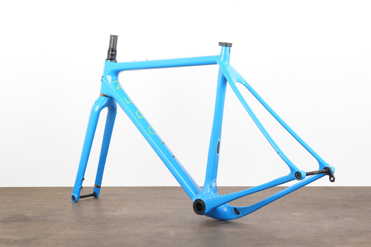 *Damaged* M (Medium) Open U.P. Carbon Disc Brake Gravel Frameset