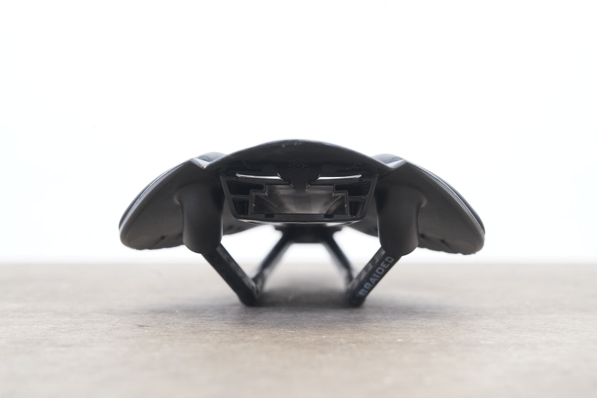 142mm (Large) Fizik Arione R1 Carbon Rail Road Saddle 176g