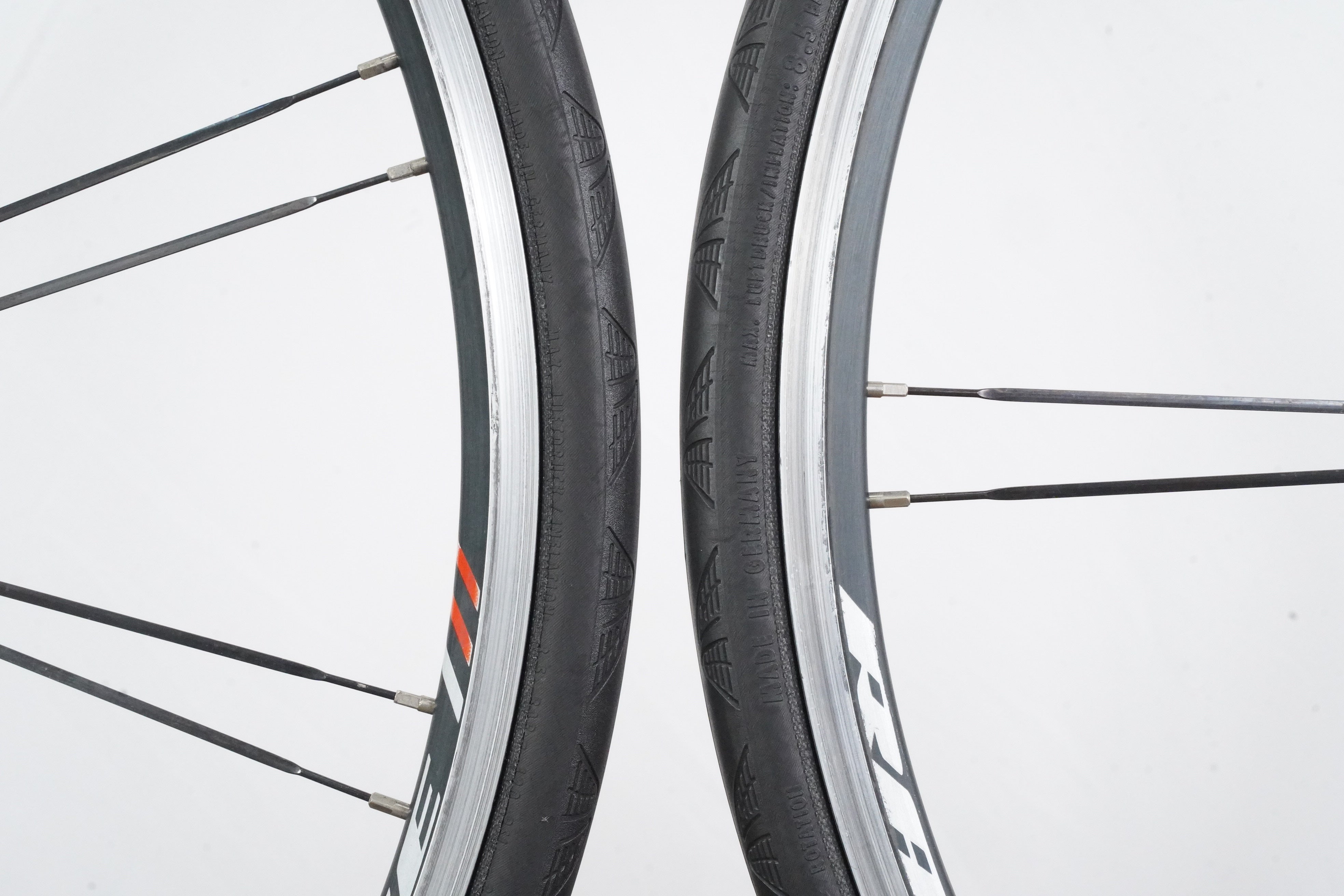 Bontrager Race Lite Alloy Clincher Rim Brake Road Wheelset