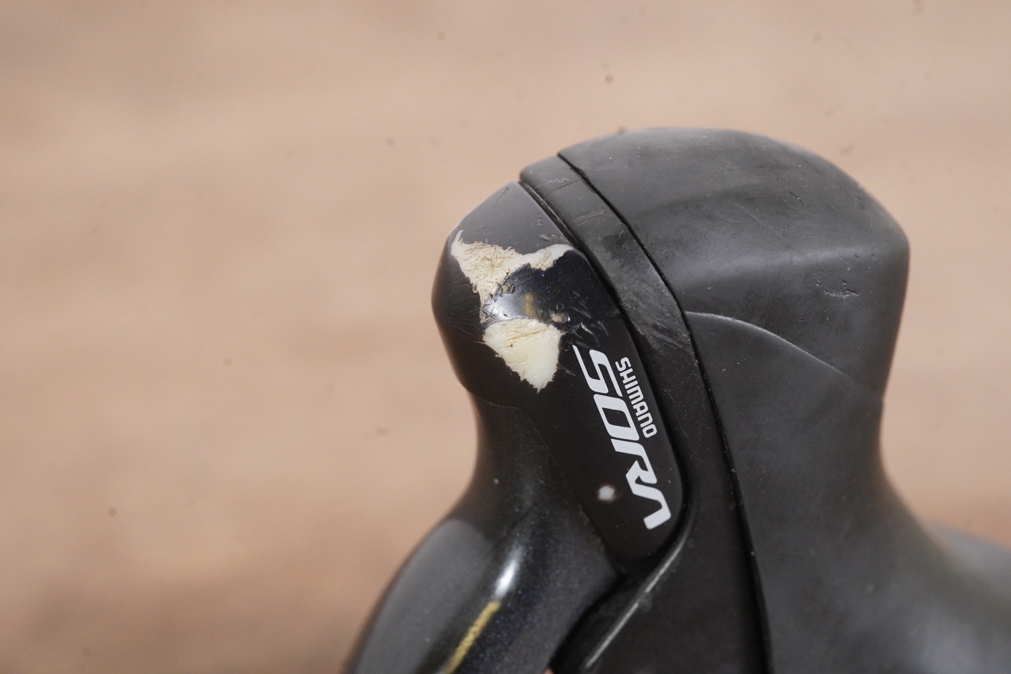 1) RIGHT Shimano Sora ST-R3000 9 Speed Mechanical Rim Brake