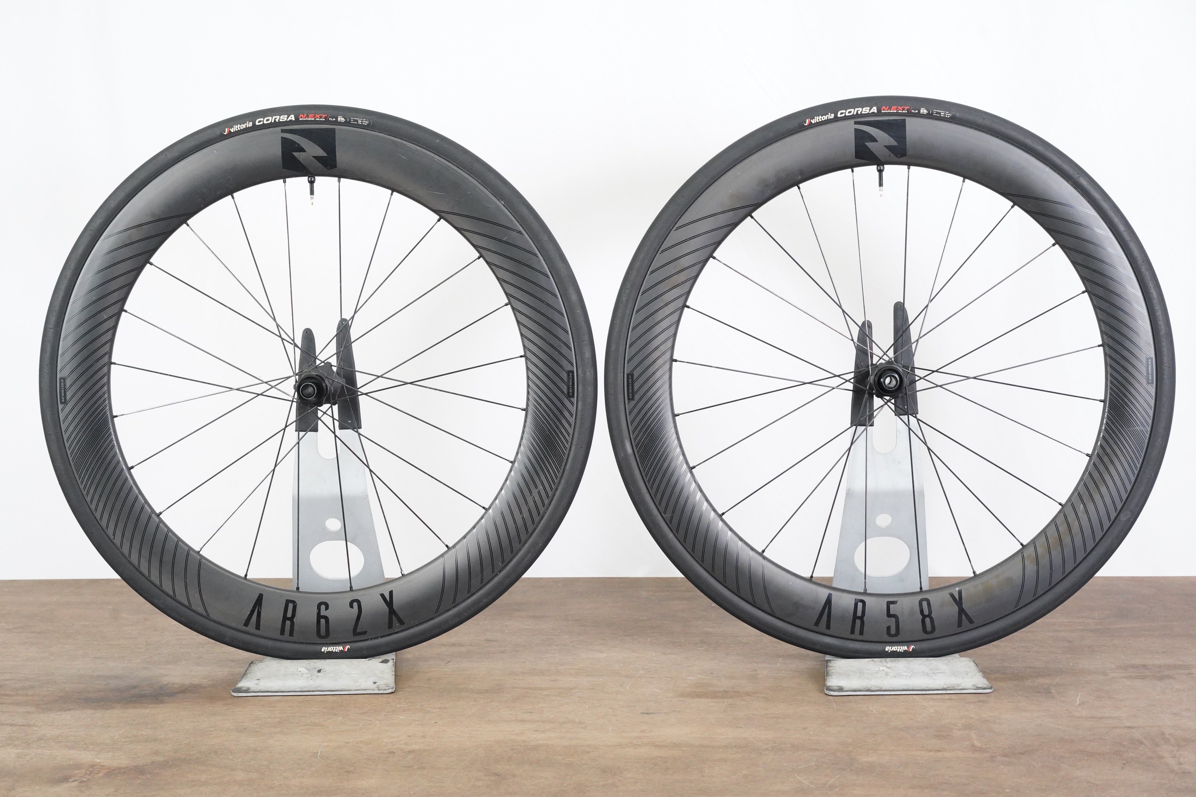 Reynolds AR58X/AR62X Carbon Tubeless Disc Brake Wheelset
