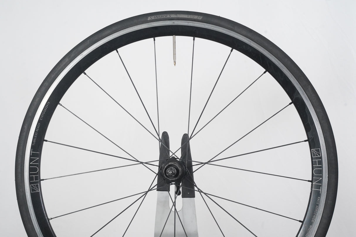 Hunt Race Aero Alloy Tubeless Clincher Rim Brake Wheelset Shimano/SRAM 11 Speed