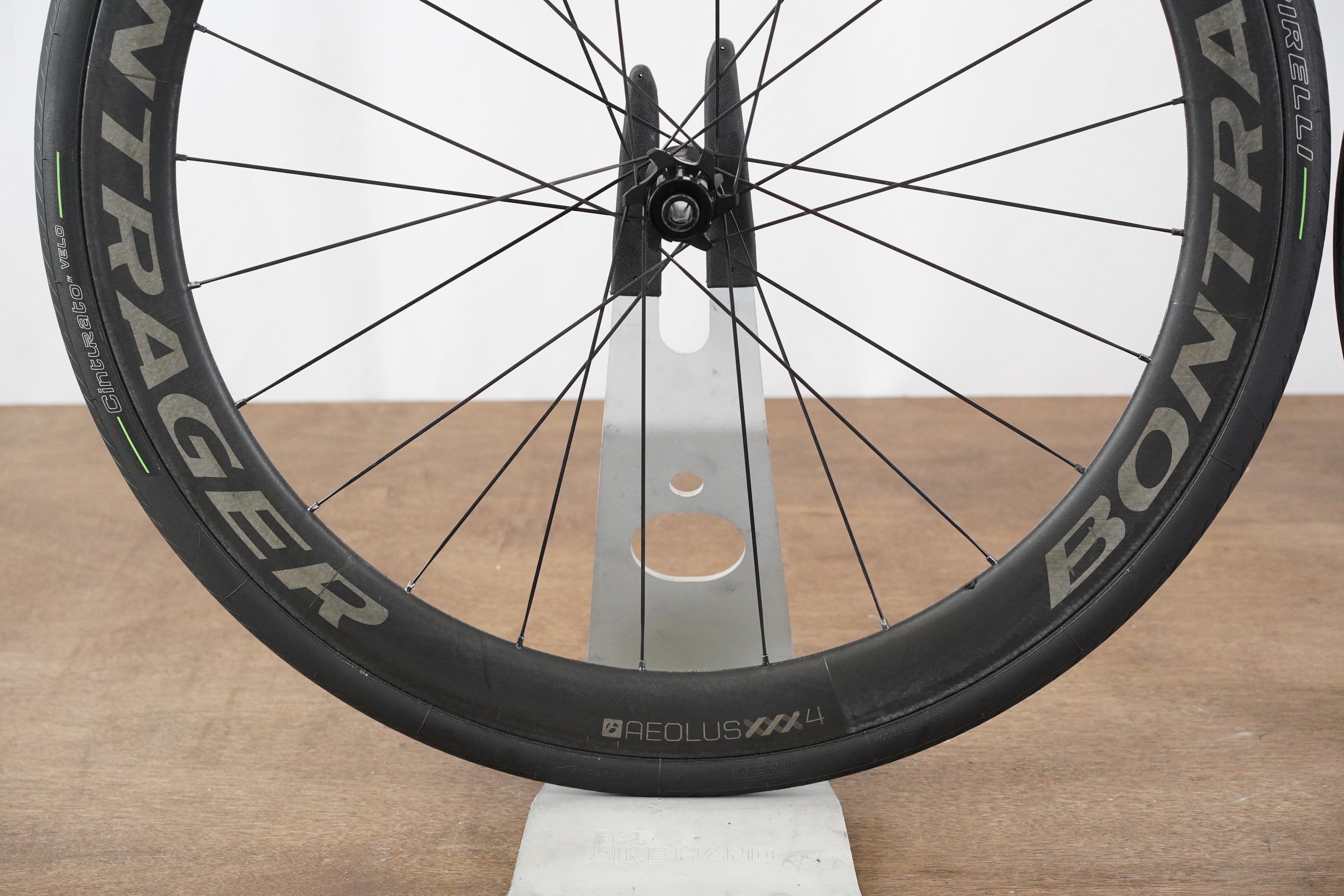 Bontrager aeolus xxx 4 tlr clincher sale