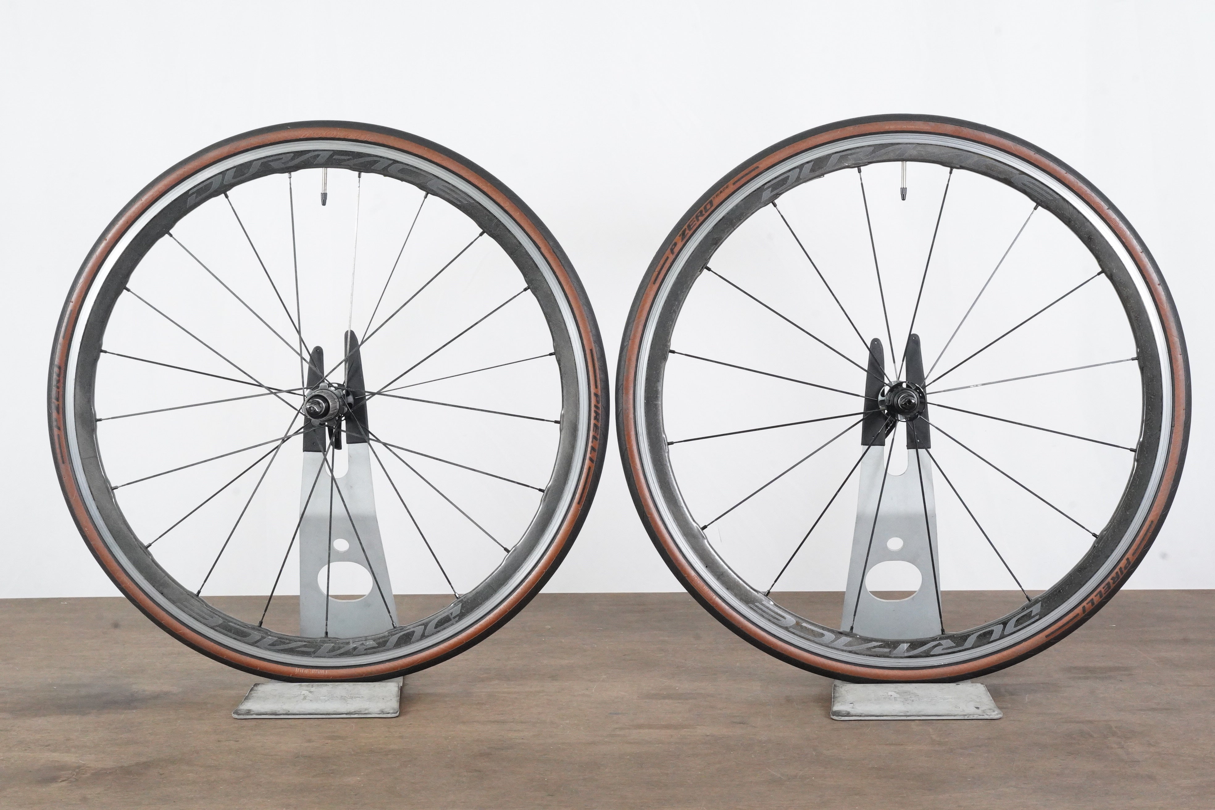 Shimano Dura-Ace WH-R9100 C35 Carbon Clincher Rim Brake