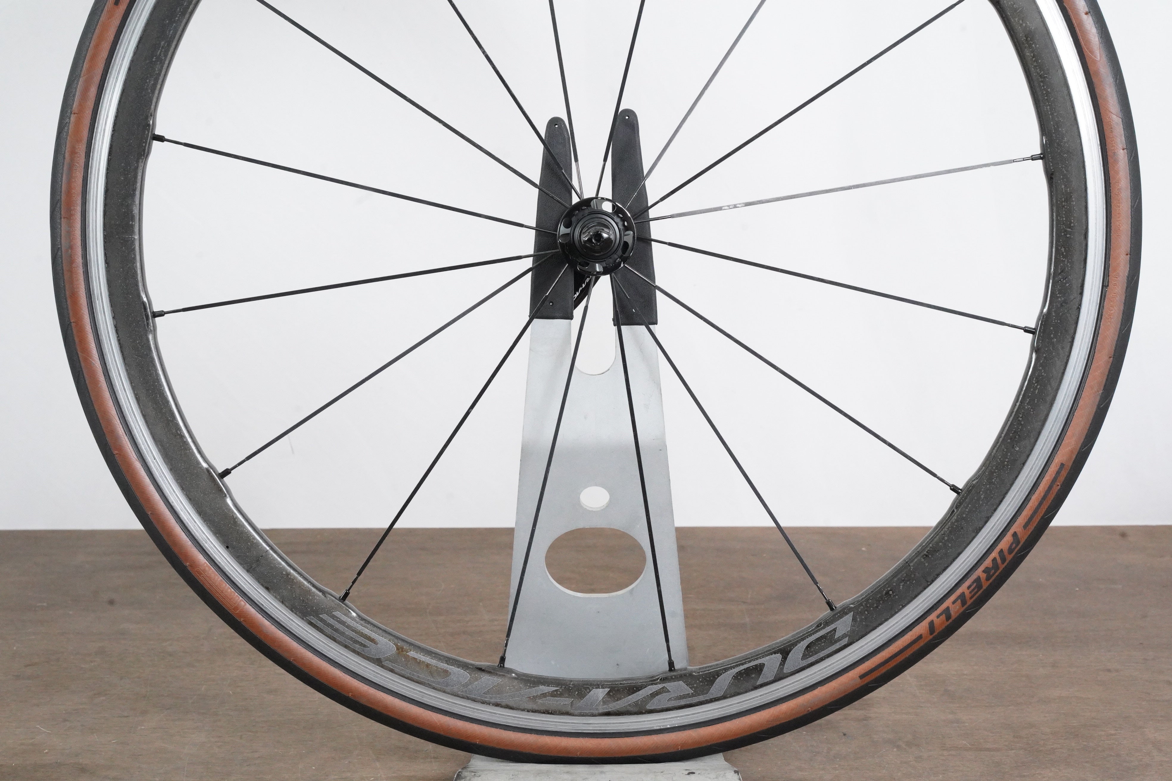 Shimano Dura-Ace WH-R9100 C35 Carbon Clincher Rim Brake