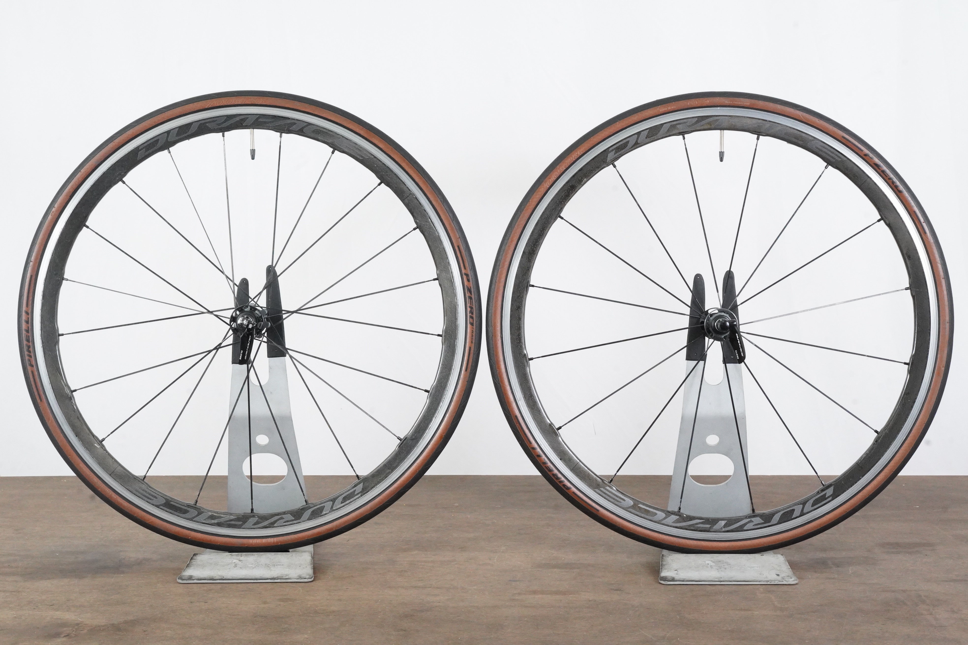 Shimano Dura-Ace WH-R9100 C35 Carbon Clincher Rim Brake