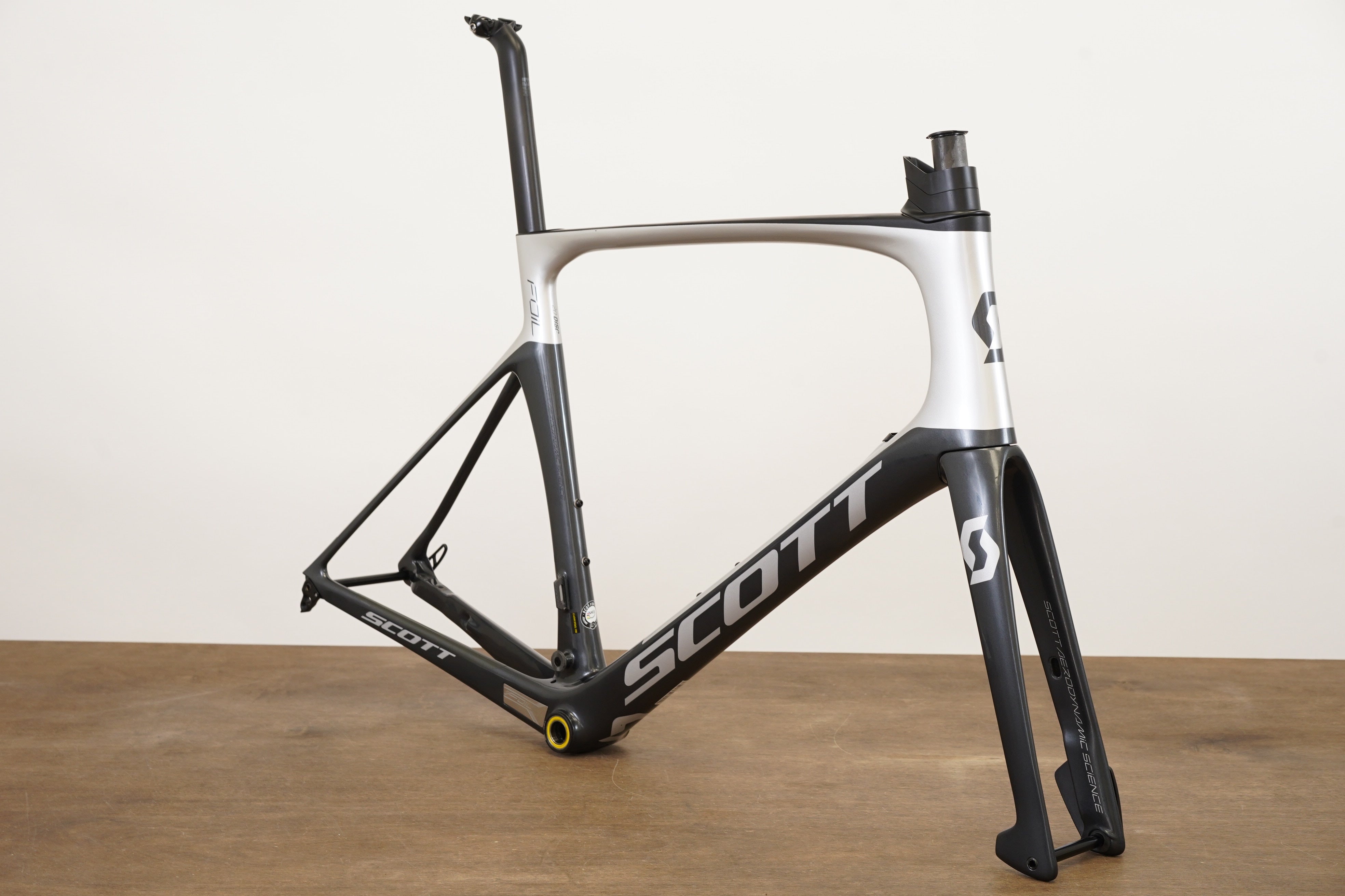 XXL (61cm) Scott Foil 20 Carbon Aero Disc Brake Road Frameset