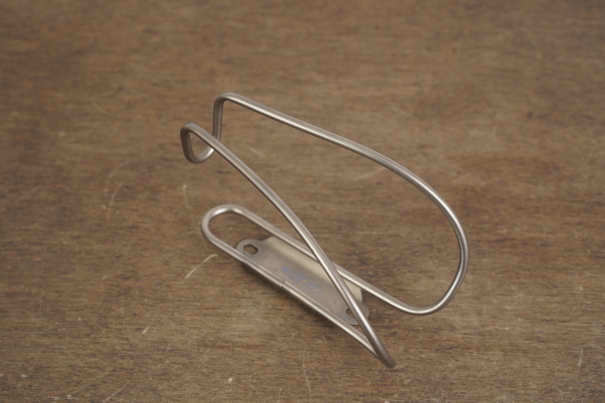 (1) Delta Alloy Water Bottle Cage 45g