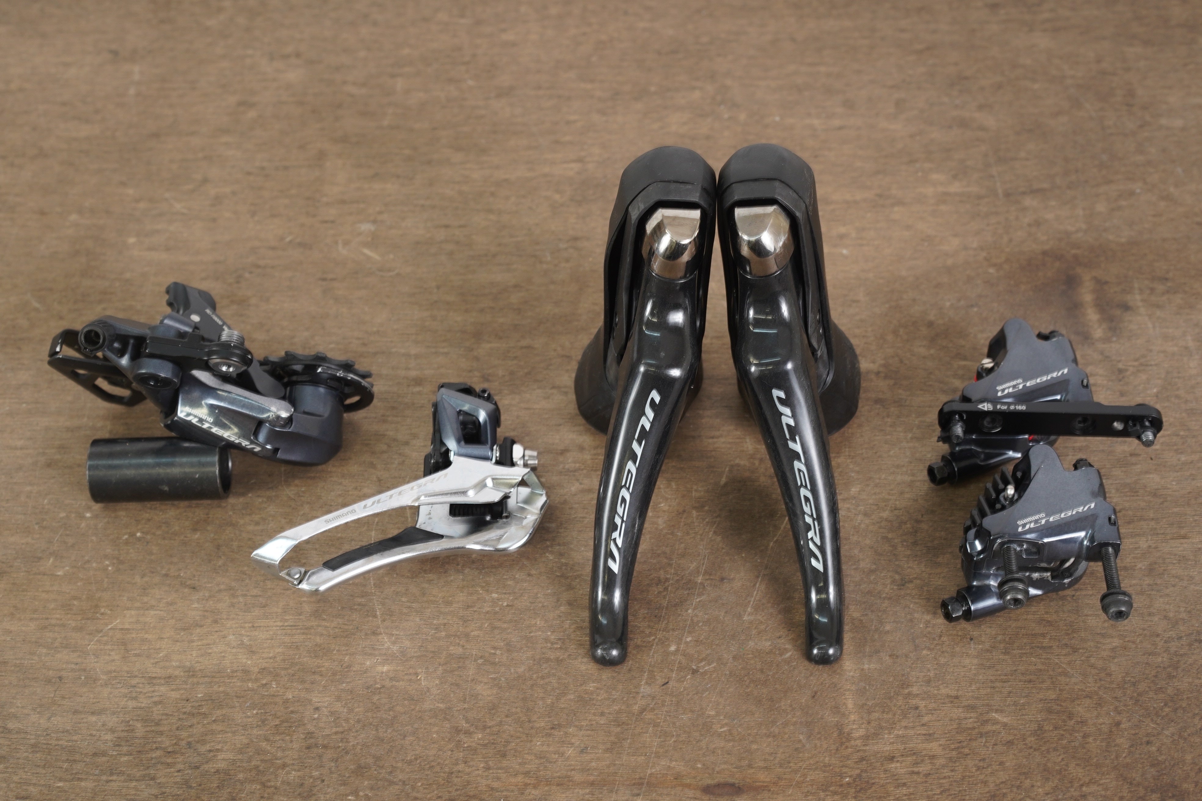 【超美品】SHIMANO ULTEGRA R8000 Shimano Ultegra R8000 11 Speed Mechanical Disc Brake Road