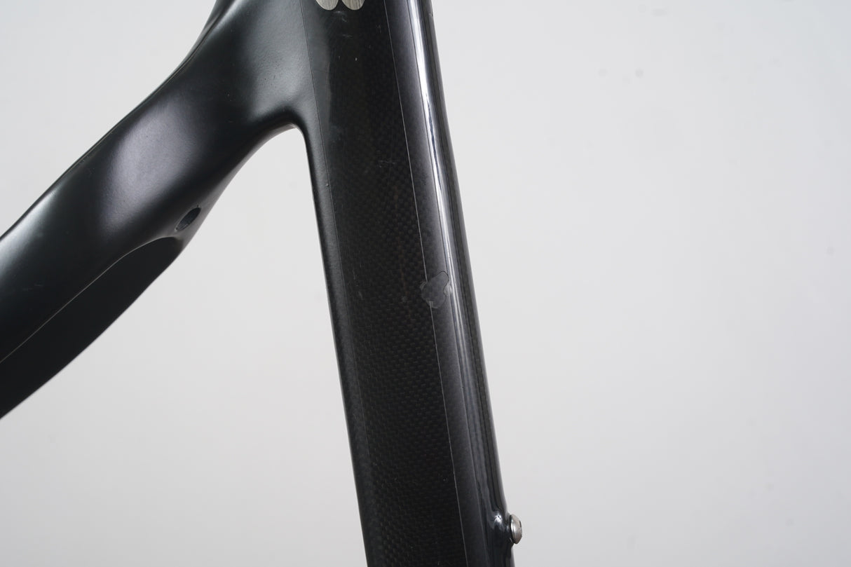 53cm Pinarello Dogma F8 Carbon Rim Brake Frameset