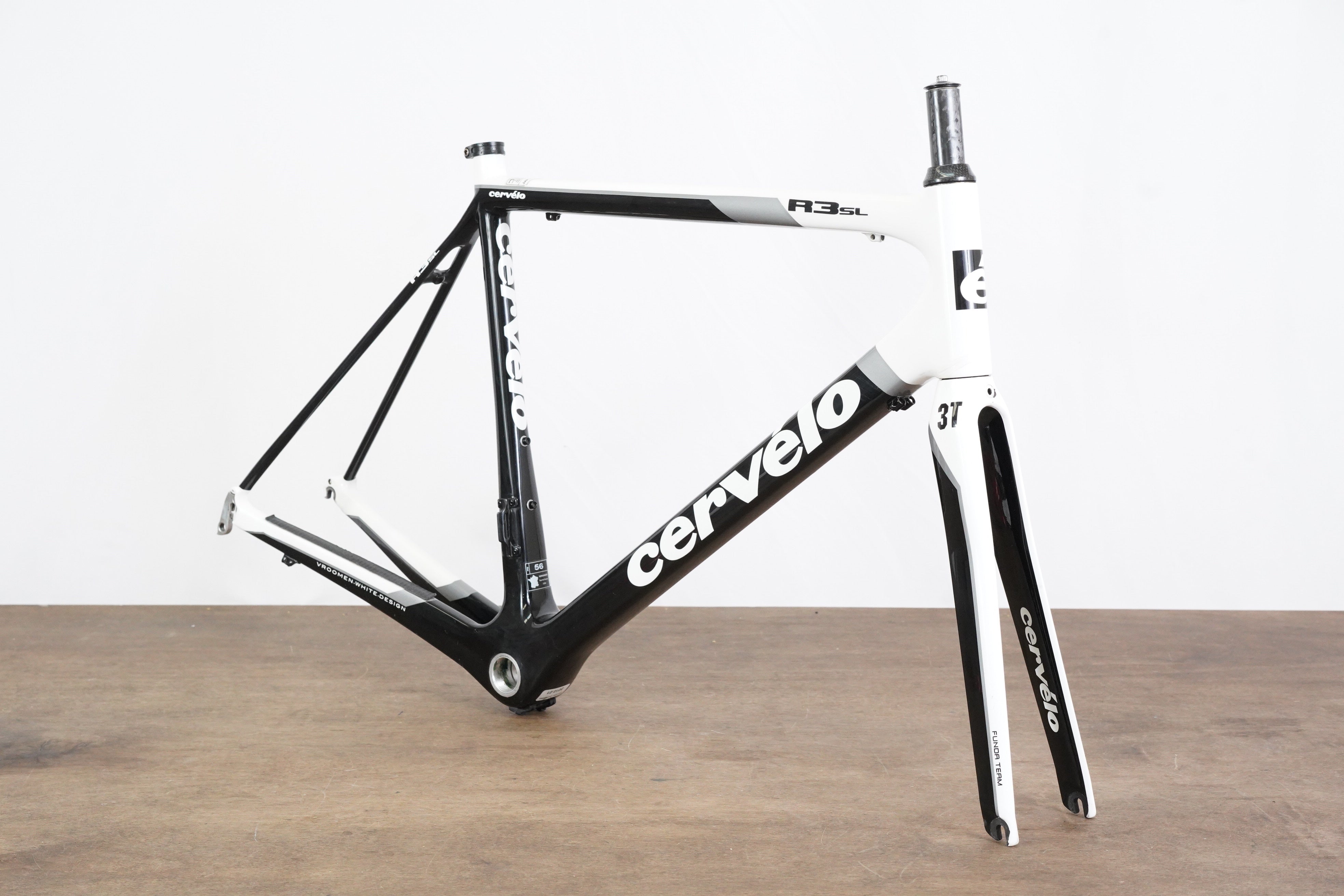 56cm Cervelo R3 SL Carbon Rim Brake Road Frameset Elevate Cycling