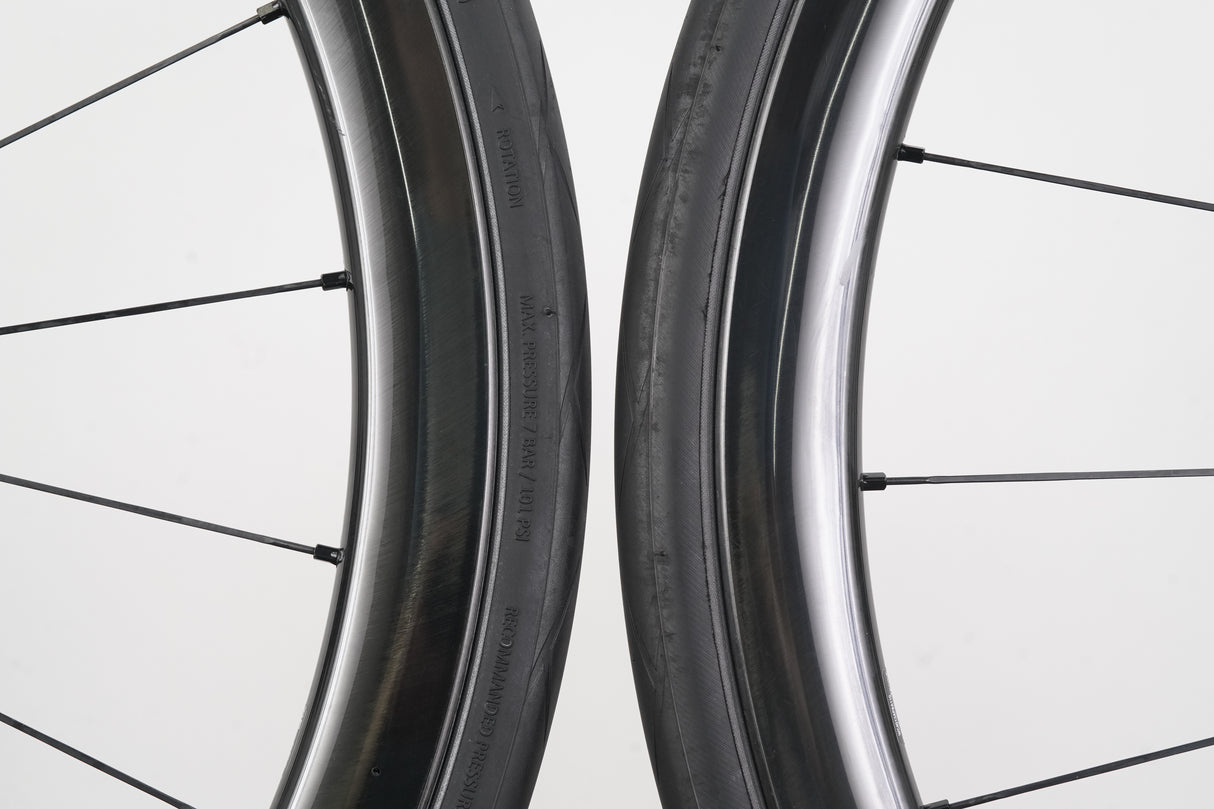 Campagnolo Hyperon Carbon Tubeless Clincher Disc Brake Wheelset 11 Speed