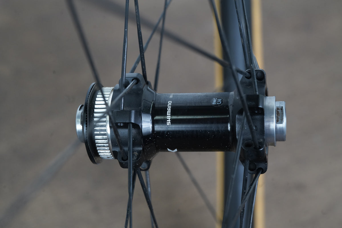 Shimano GRX WH-RX870 Tubeless Clincher Carbon Disc Brake Wheelset 11 Speed