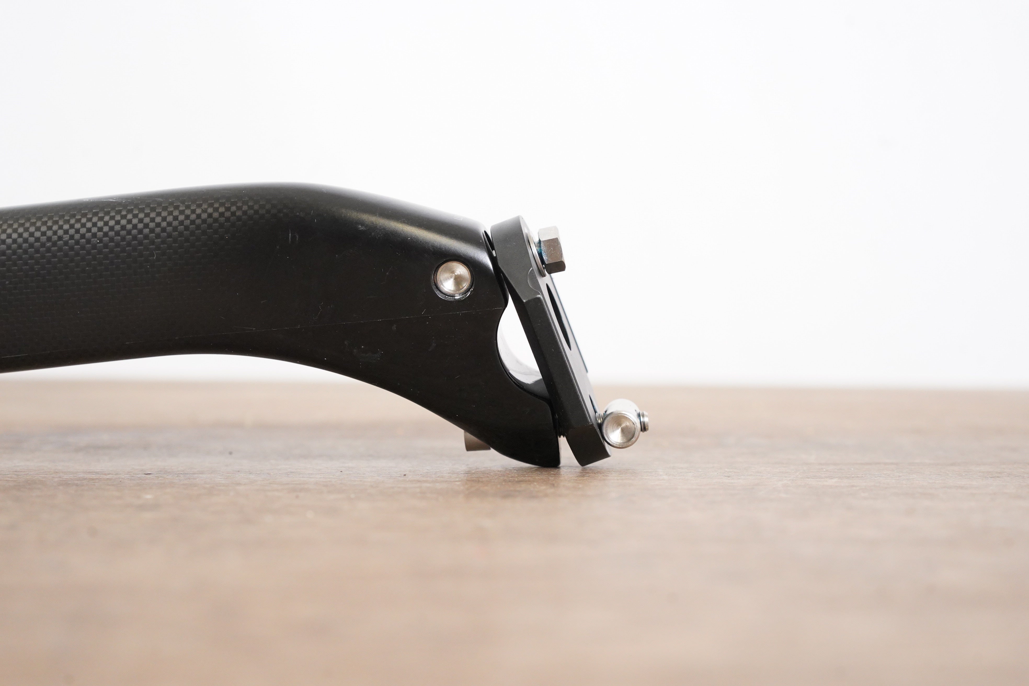 Pinarello Dogma F8 F10 F12 Carbon Setback Seatpost – Elevate