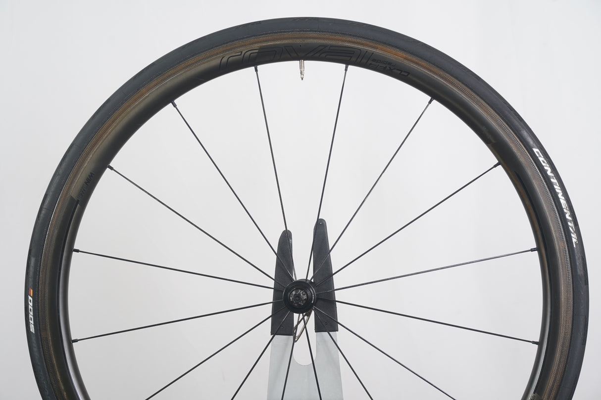 Roval CLX 32 Carbon Tubeless Clincher Rim Brake Wheelset Shimano/SRAM 11 Speed