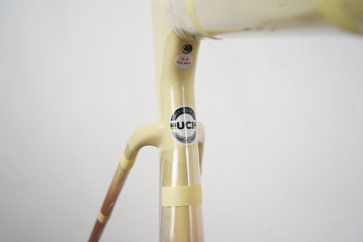 NEW 54cm Factor Ostro VAM V1 Carbon Disc Road Frameset + Black Inc. Barstem