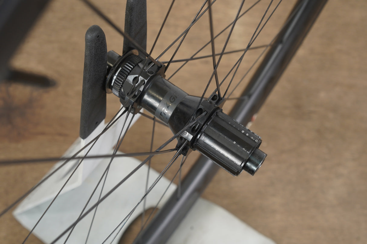 *Damaged* Bontrager Aeolus Pro 37 Carbon Tubeless Clincher Disc Brake Wheelset 11 Speed