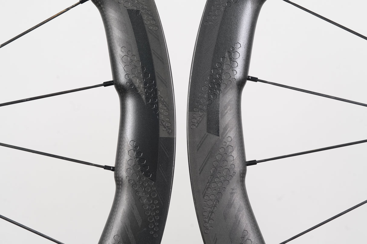 NEW Zipp 353 NSW Cognition Carbon Tubeless Disc Brake Wheelset 11 Speed