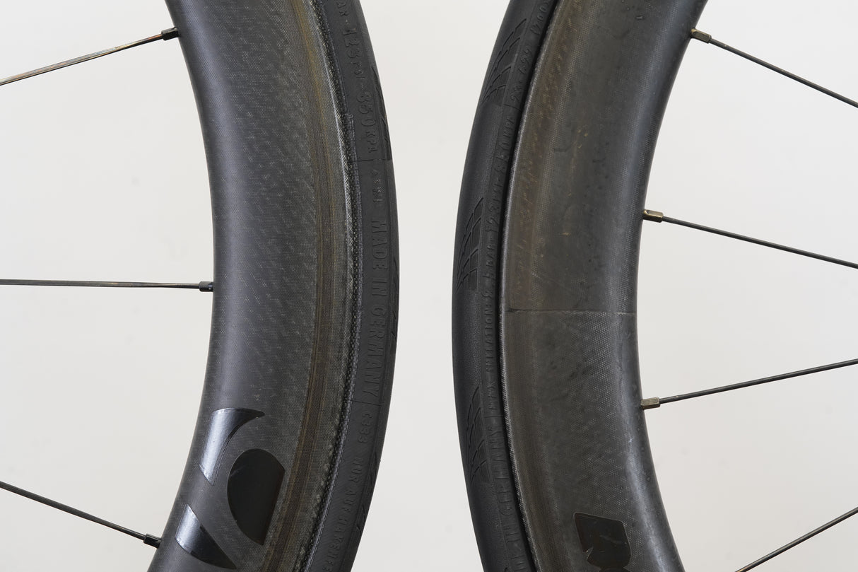 Bontrager Aeolus 5 TLR Carbon Tubeless Clincher Rim Brake Wheelset 11 Speed