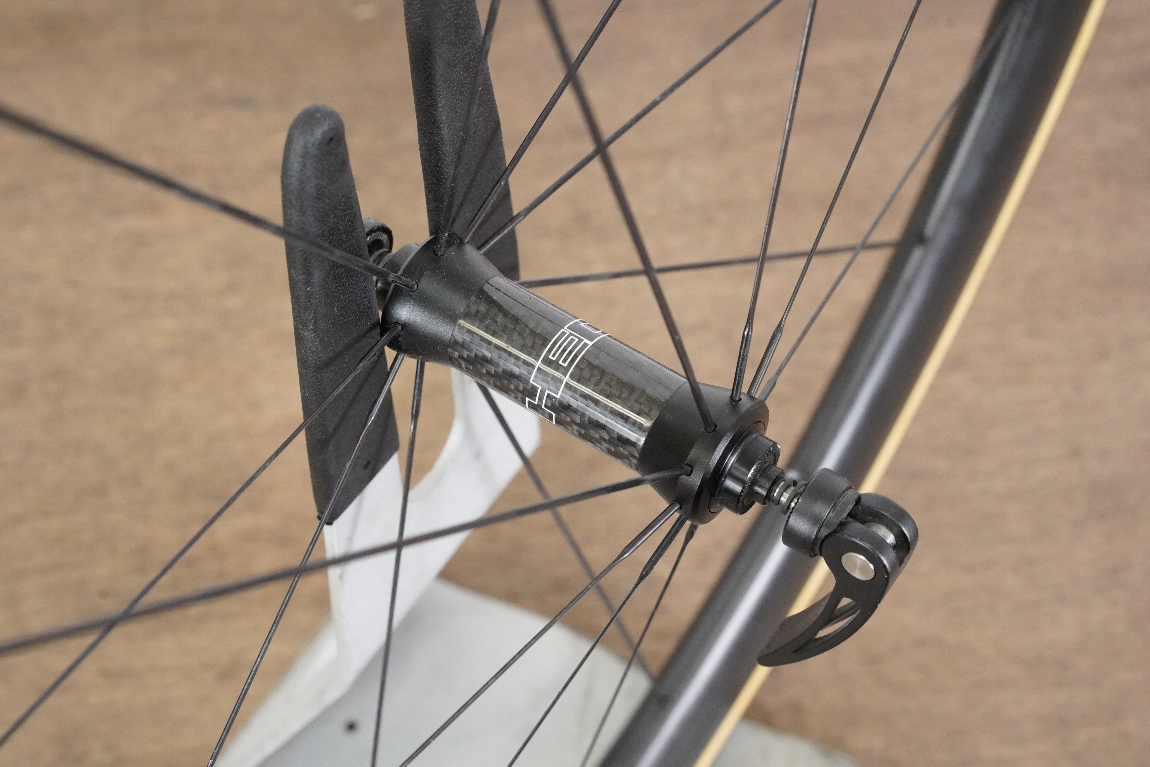 FRONT HED Stinger 5 Carbon Tubular Rim Brake Road Wheel – Elevate