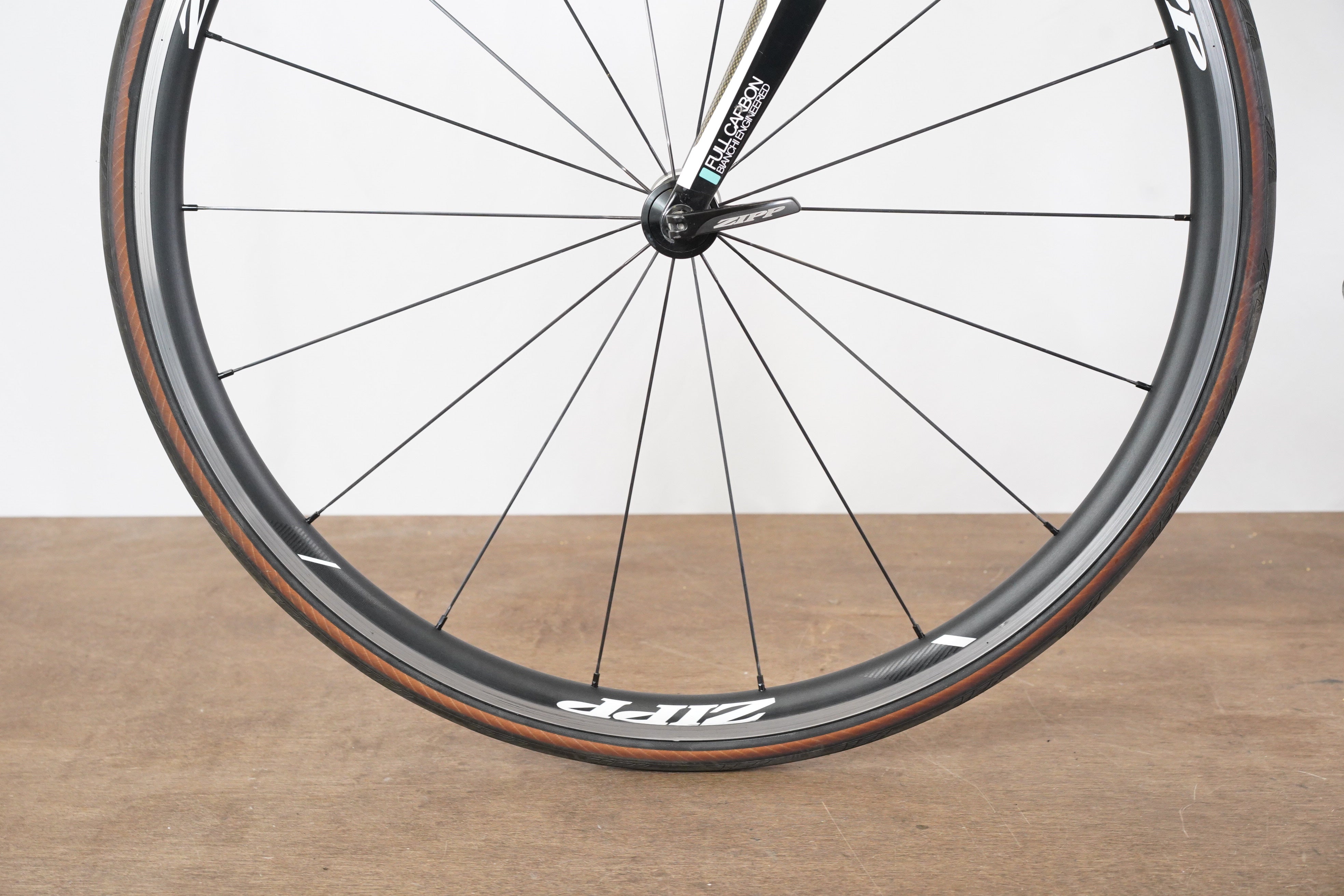 55cm Bianchi Infinito C2C Campagnolo Record 10 Speed Rim