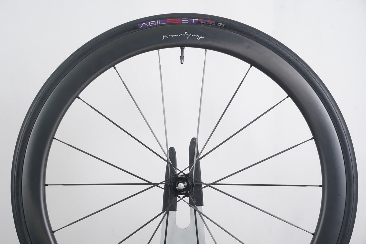 Hunt 44/46 Aerodynamicist Carbon Spoke Carbon Tubeless Disc Wheelset 11 Speed