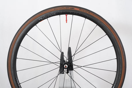 Bontrager Aeolus 3 TLR Carbon Tubeless Clincher Rim Brake Wheelset 11 Speed