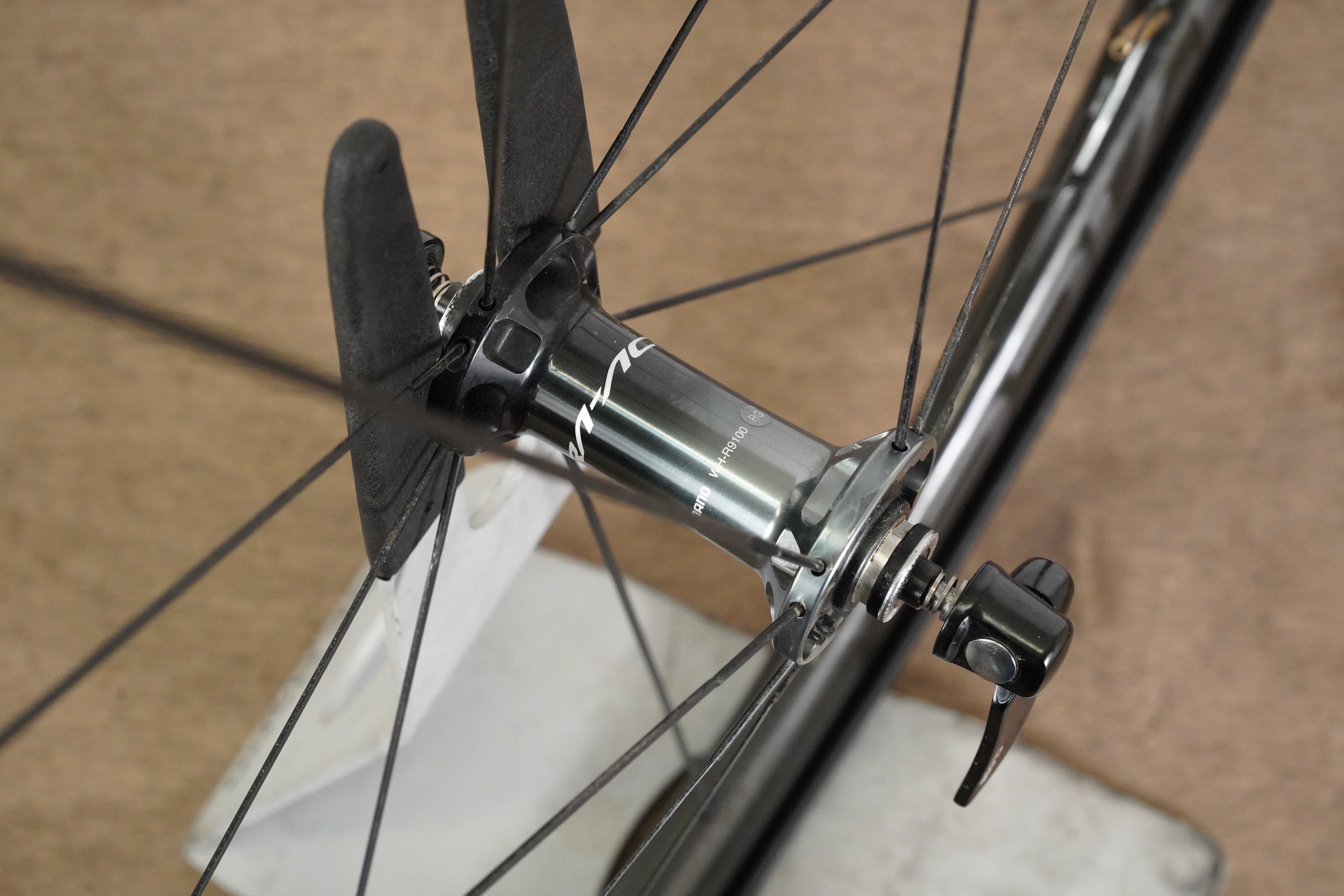 Shimano Dura-Ace WH-R9100 C35 Carbon Tubular Rim Brake