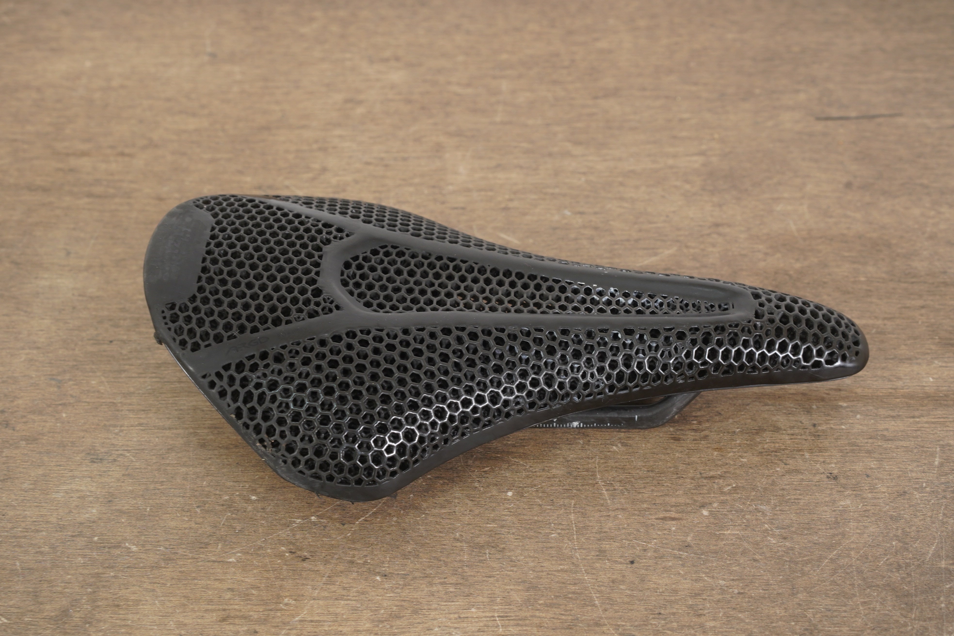 150mm Fizik Argo Vento R1 Adaptive Carbon Rail Road Saddle 212g