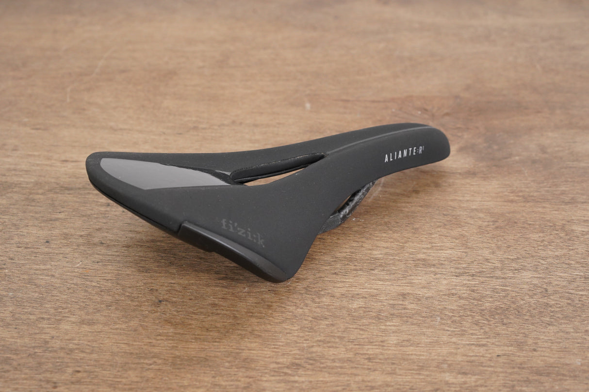 138mm (Regular) Fizik Aliante R1 Carbon Rail Road Saddle 202g