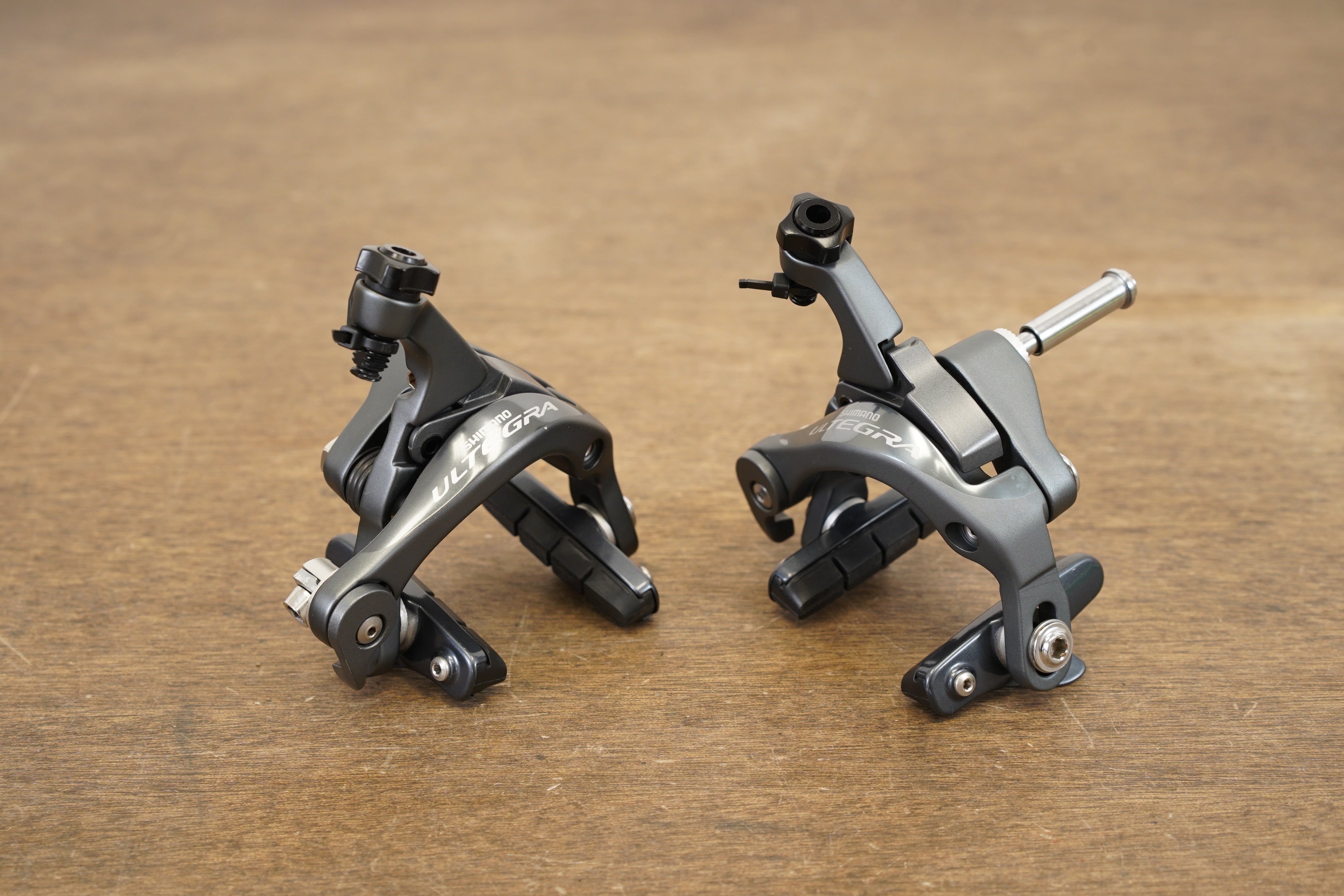 Shimano Ultegra 6870 GS Di2 11 Speed Electronic Rim Brake Groupset