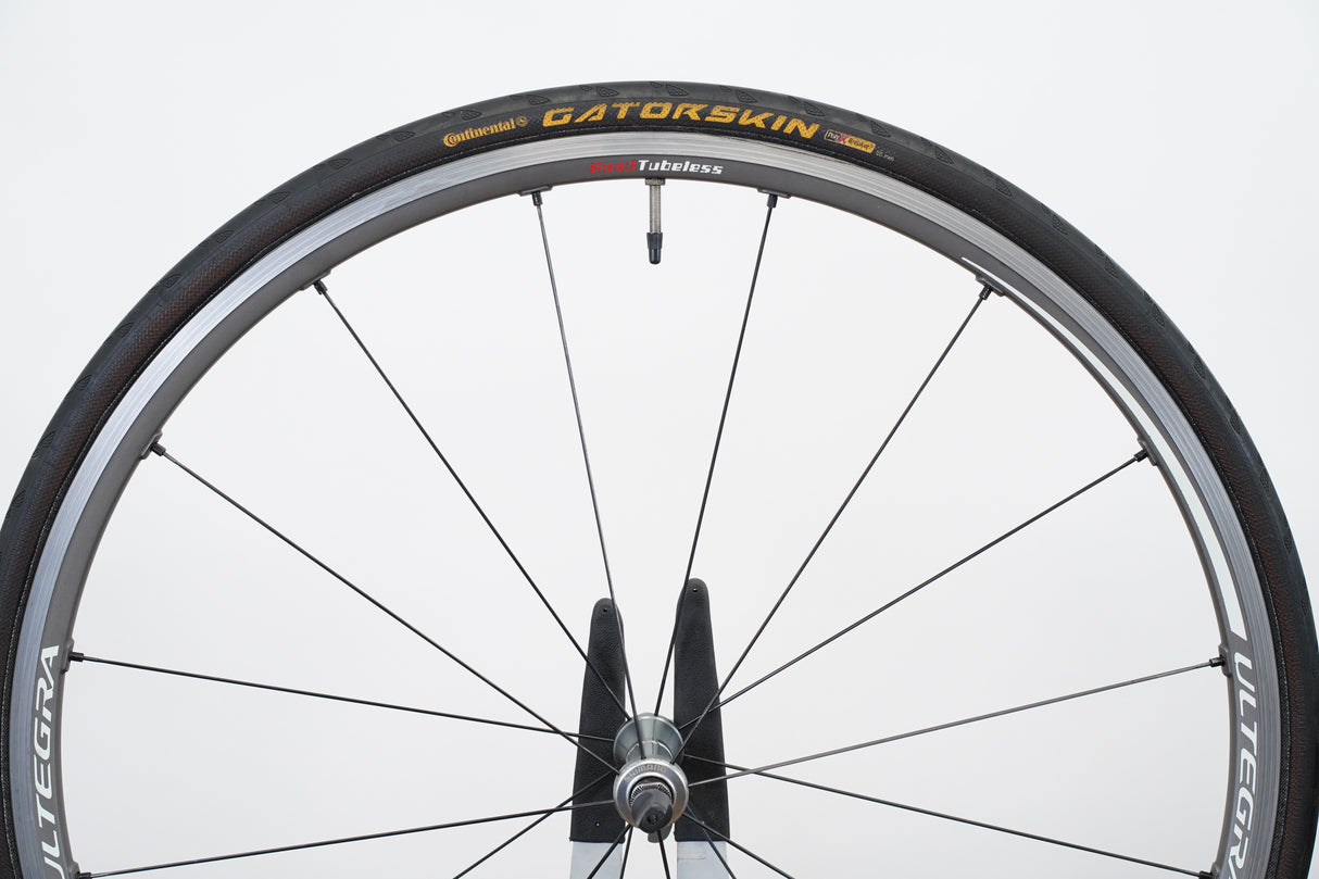 Shimano Ultegra WH-6700 Alloy Tubeless Clincher Rim Brake Wheelset 10 Speed