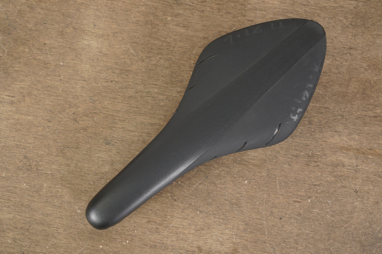 126mm (Regular) Fizik Arione R1 Carbon Rail Road Saddle 167g