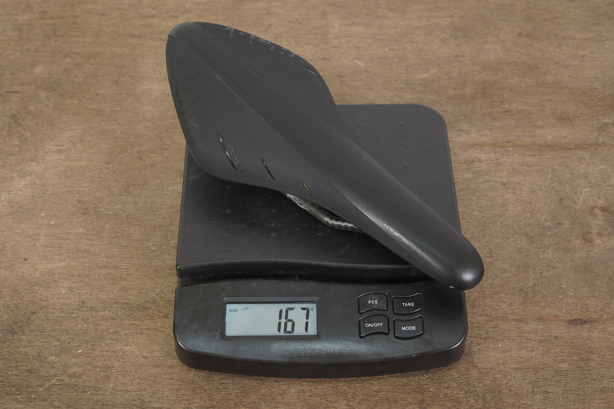 126mm (Regular) Fizik Arione R1 Carbon Rail Road Saddle 167g