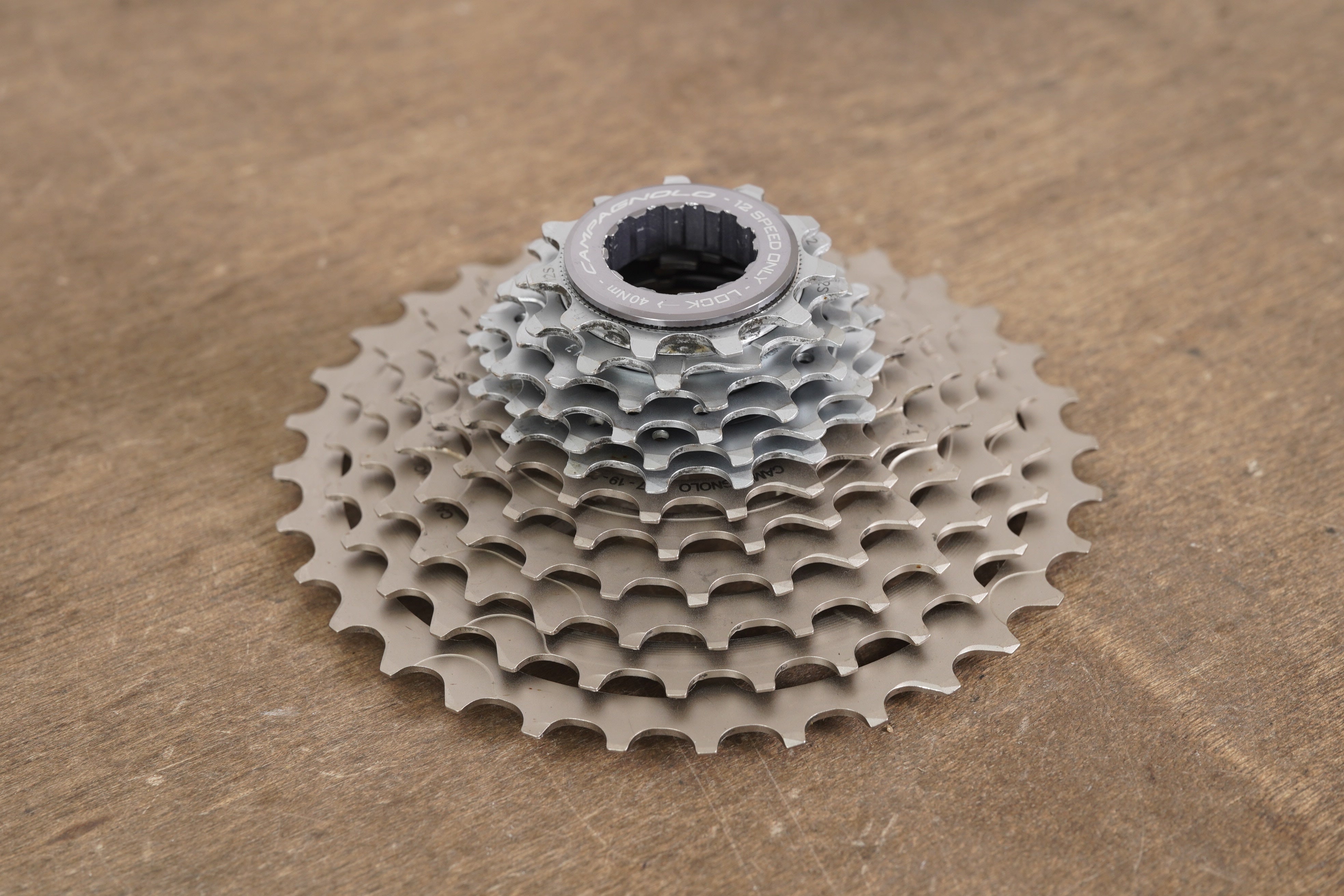 campagnolo super record 12速　スプロケット　11-32 Campagnolo Super Record 12s (11-32) Cassette – RA Cycles