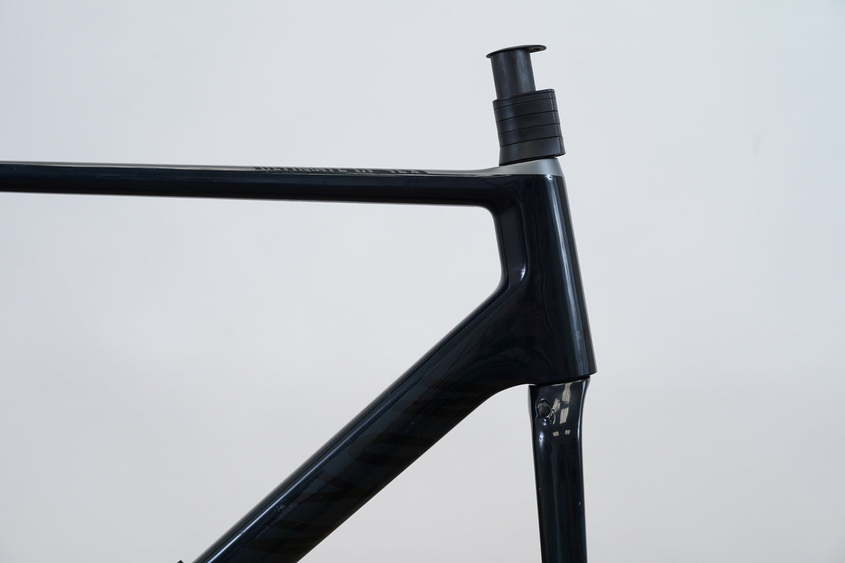 L (Large) Canyon Ultimate CF SLX Carbon Disc Brake Road Frameset *Repaired*