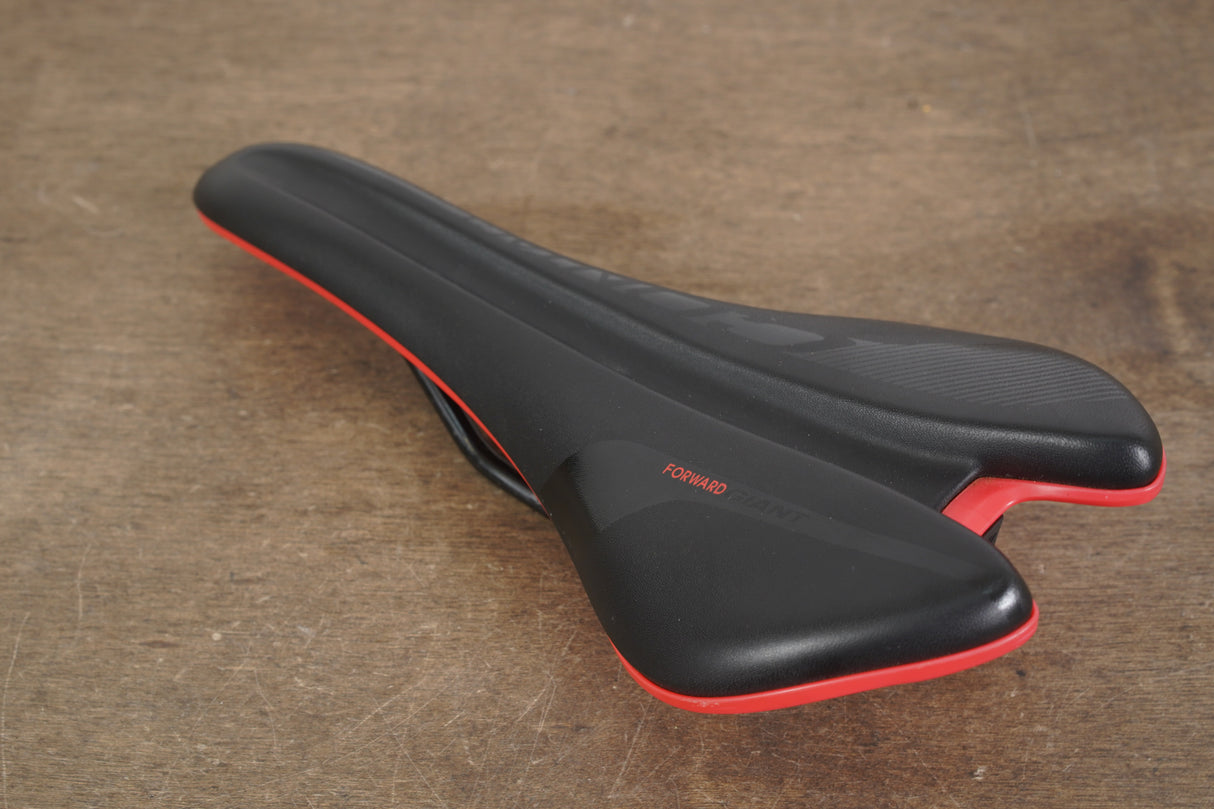 128mm Giant Contact Alloy Rail Road Saddle 295g