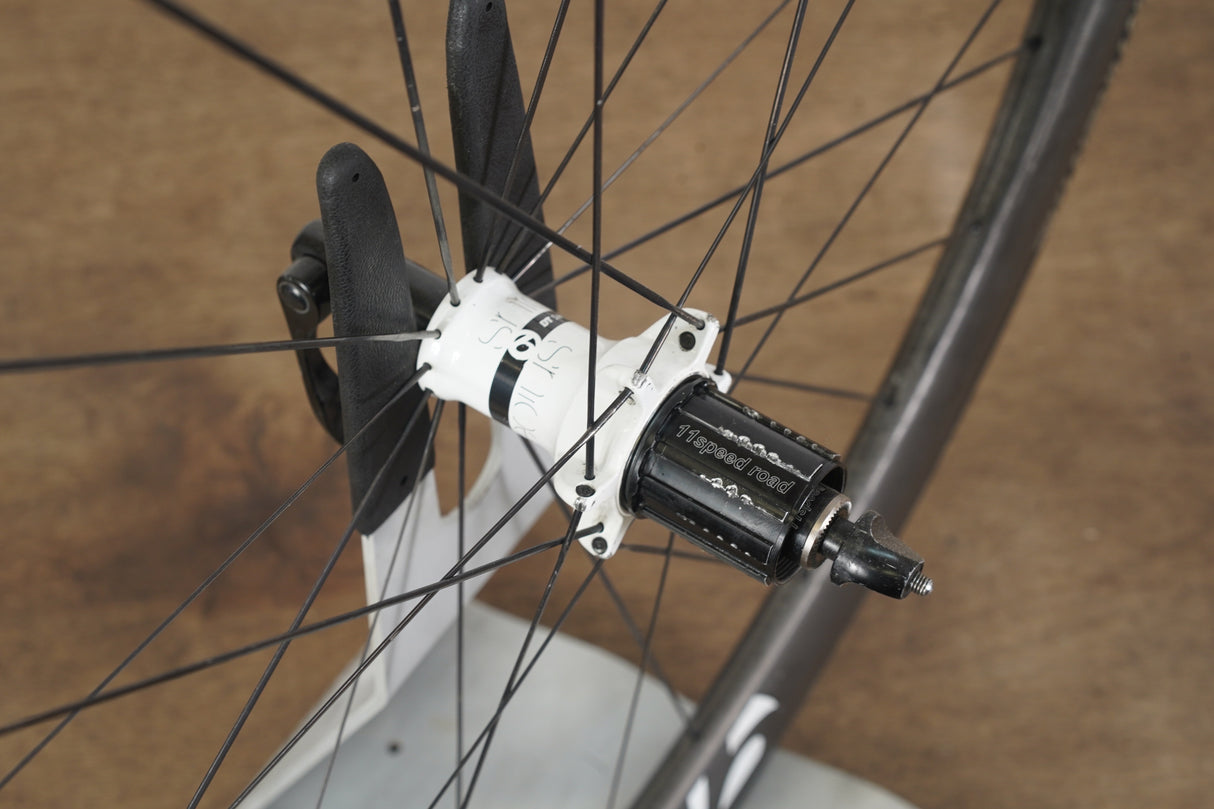 Bontrager Aeolus 5 Carbon Clincher Rim Brake Wheelset Shimano/SRAM 11 Speed