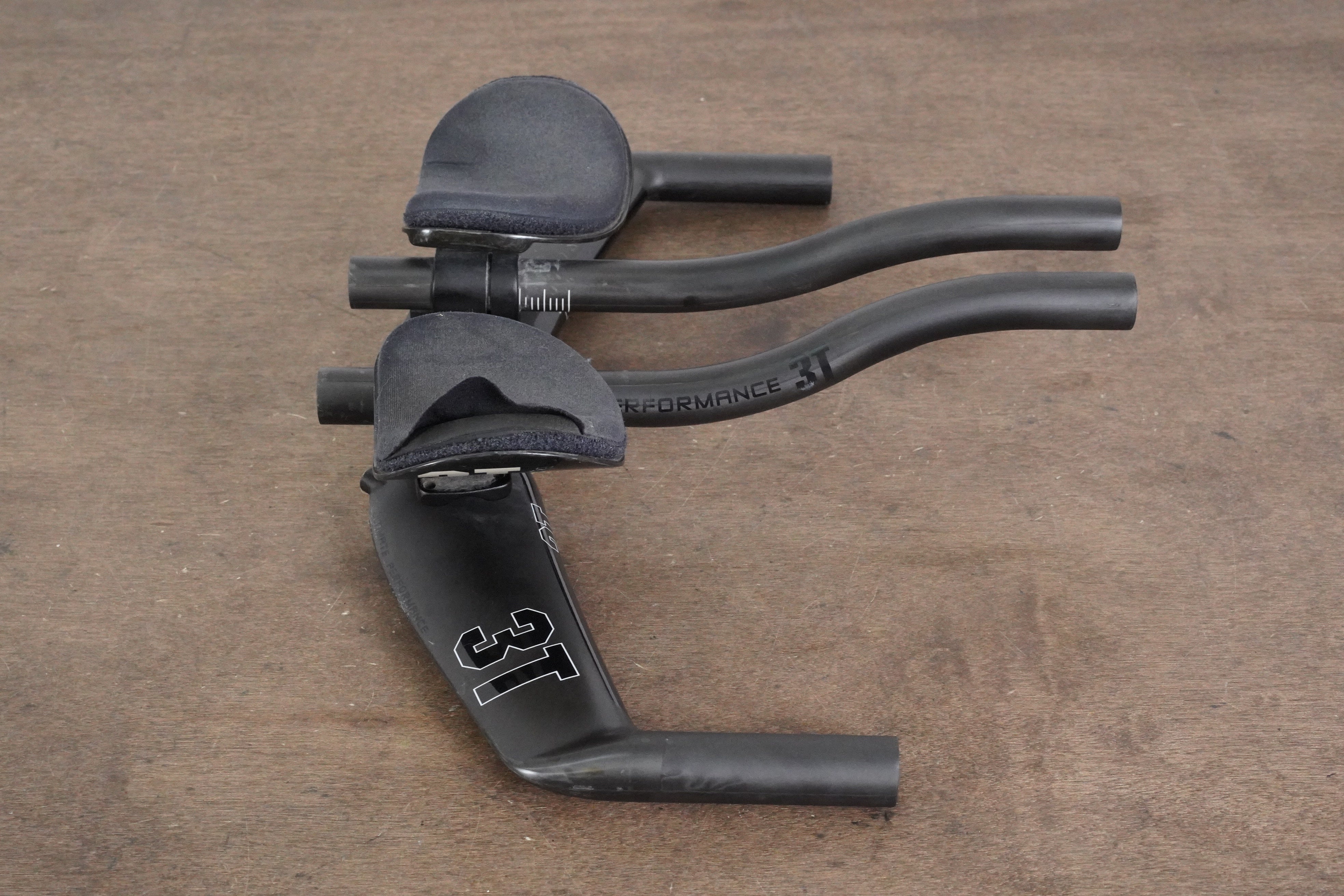 40cm 3T Brezza II Team Carbon Base Bar + Carbon 3T Extensions TT