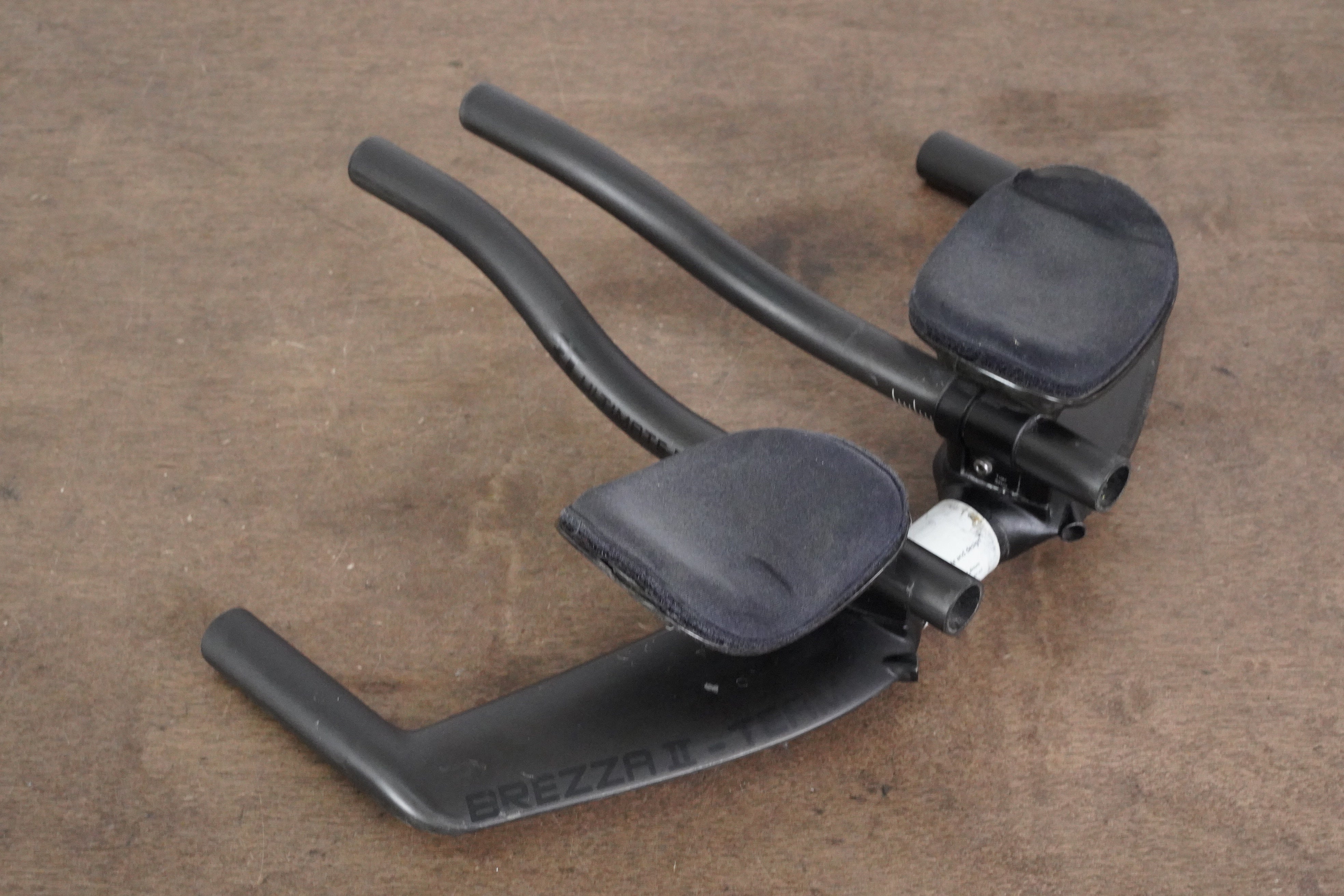 40cm 3T Brezza II Team Carbon Base Bar + Carbon 3T Extensions TT