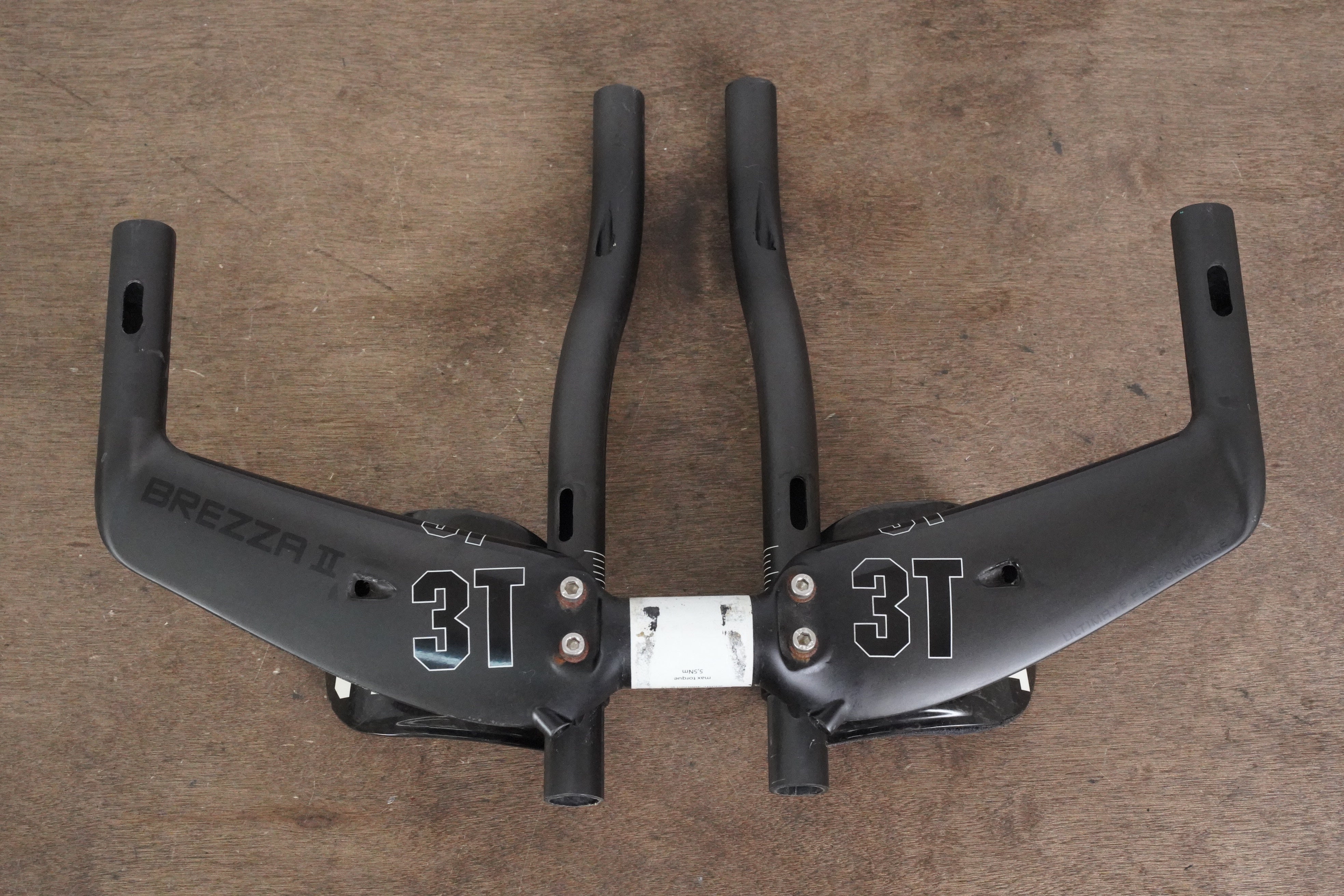 40cm 3T Brezza II Team Carbon Base Bar + Carbon 3T Extensions TT