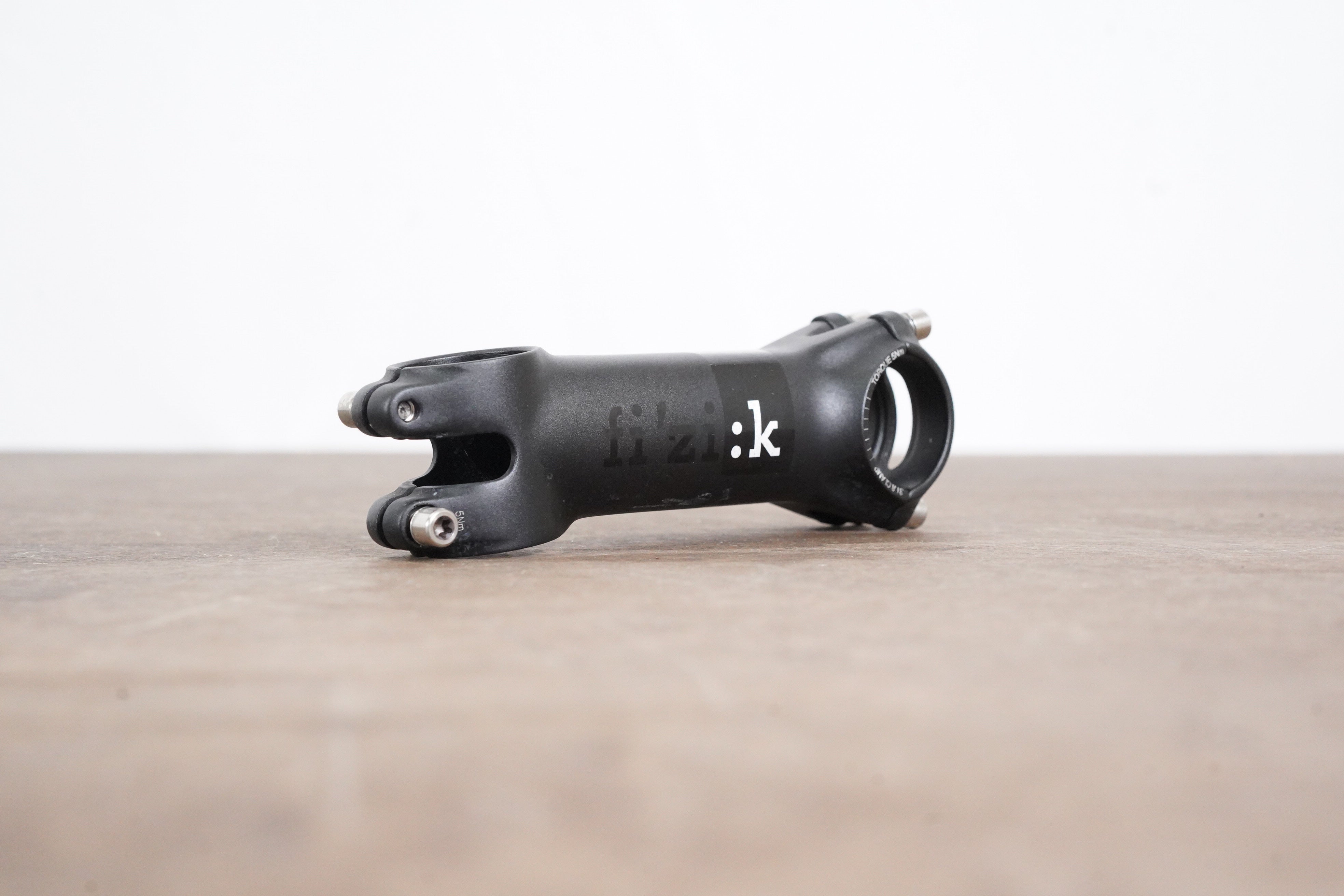 Fizik cyrano r1 stem online