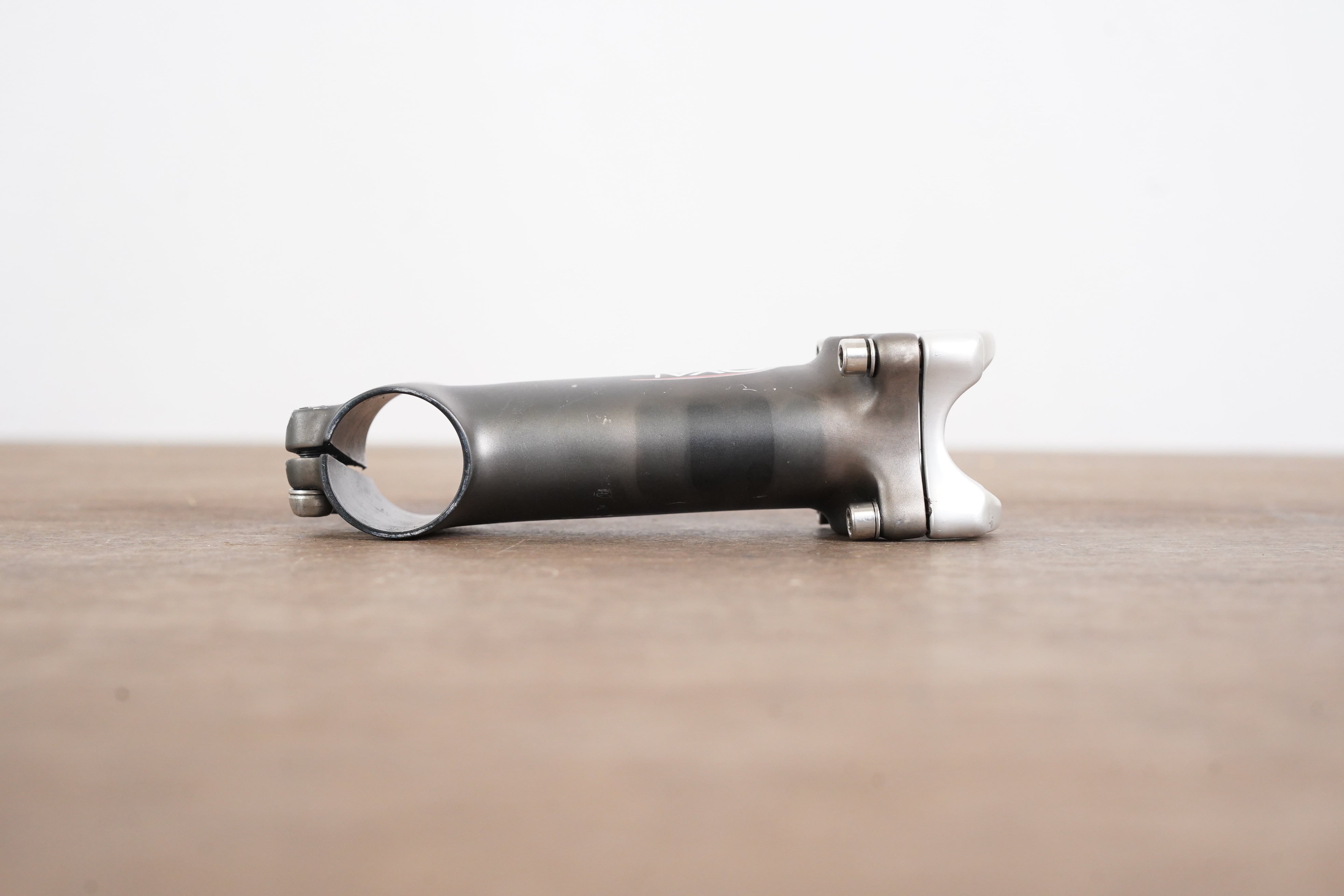 Oval Concepts 313 Alloy Road Stem – 100mm, 31.8mm Clamp, 6 Deg, 138g – Black, Threadless