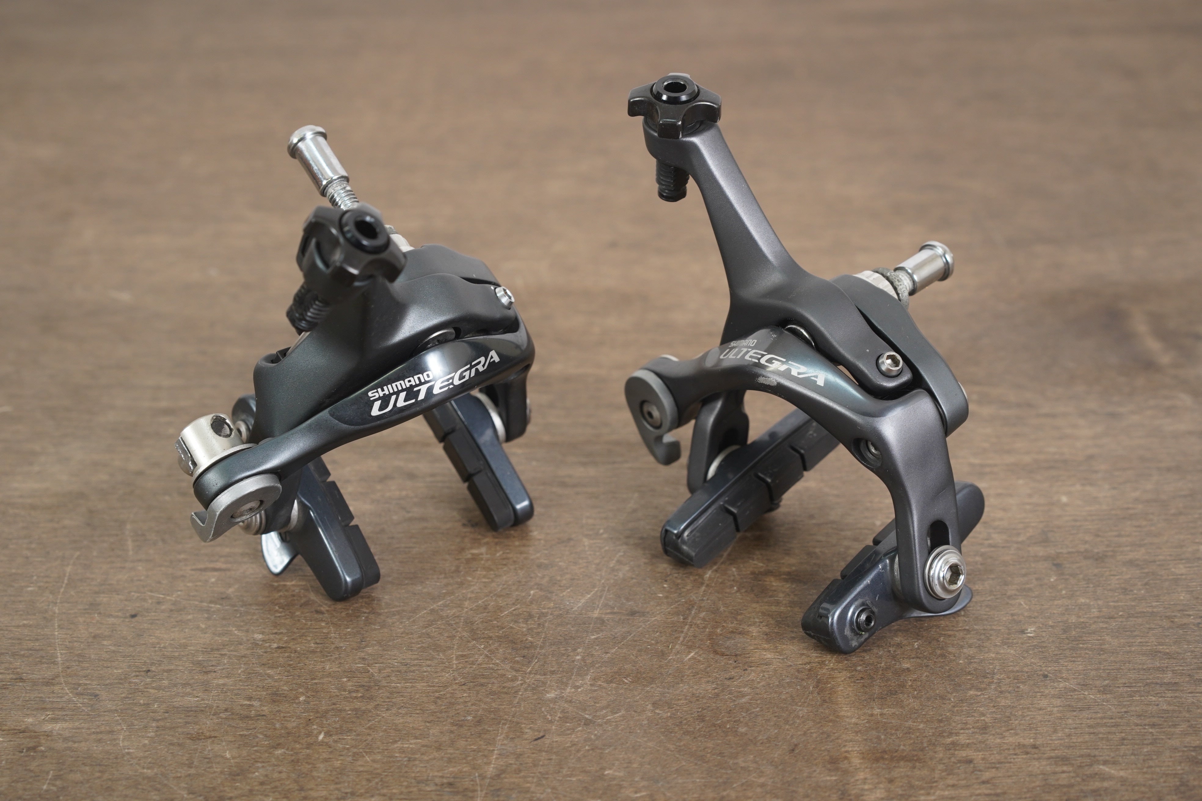 Shimano Ultegra 6770 Di2 10 Speed Electronic Rim Brake Road