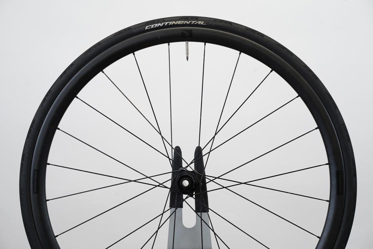 Reynolds Attack Carbon Tubeless Disc Brake Wheelset Shimano/SRAM 11 Speed