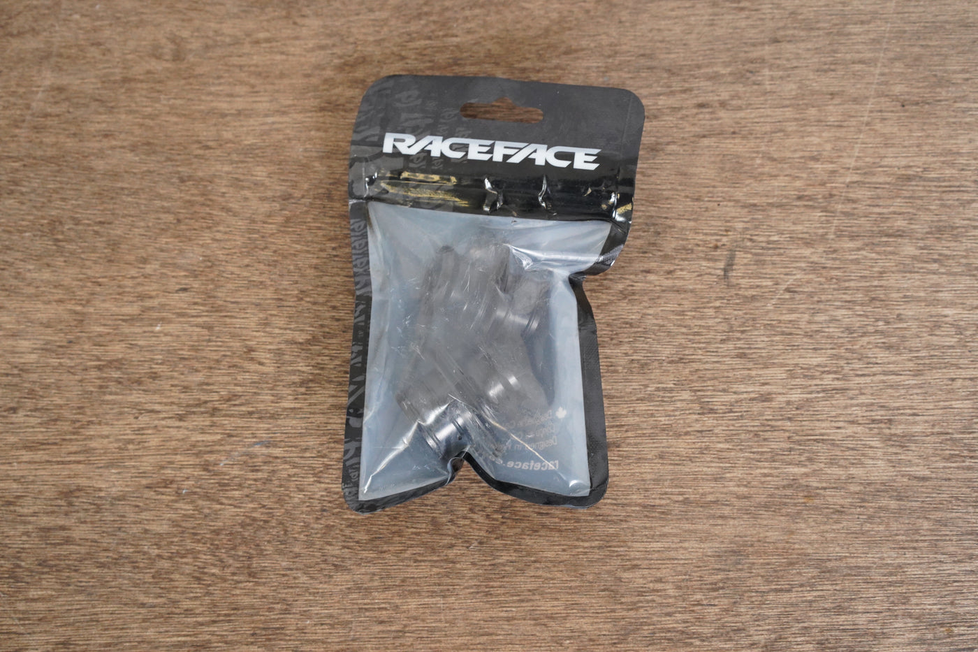 NEW RaceFace Endcap Set 20x110mm Vault 412